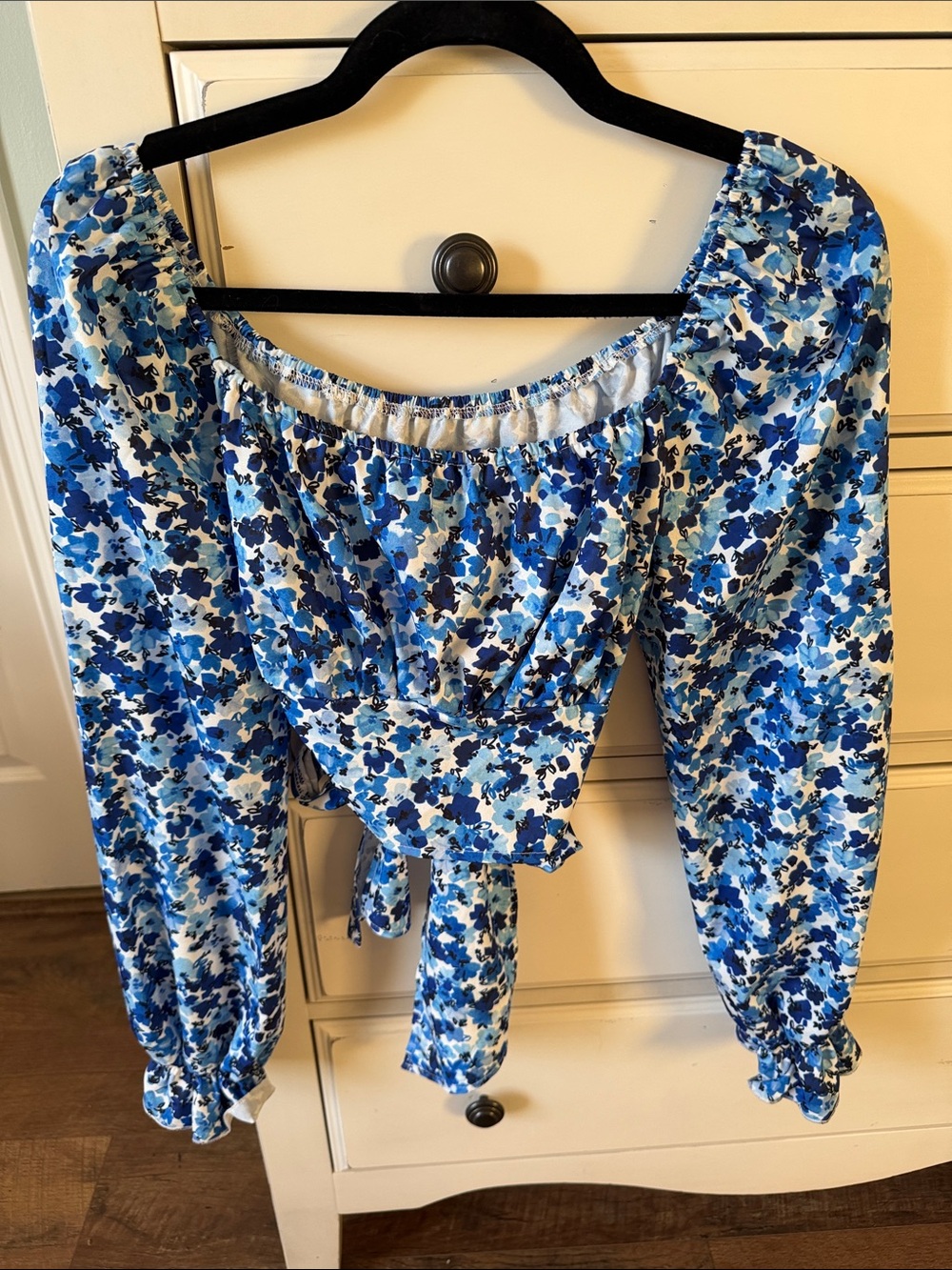 Blue Floral Puff-Sleeve Women's Top